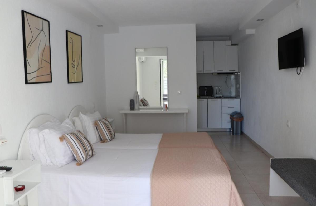 Fiosal Apartments 2 สเกียธอสทาวน์ ภายนอก รูปภาพ
